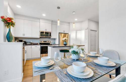 Southeast Calgary House | 130 m² House ∙ 3 bedrooms ∙ 6 guests