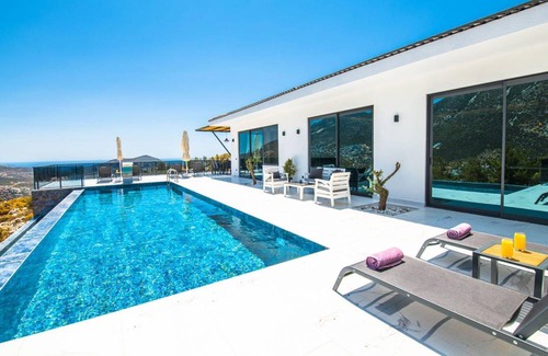 Kalkan House | 130 m² House ∙ 3 bedrooms ∙ 6 guests