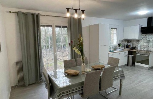 Semoy House | 130 m² House ∙ 2 bedrooms ∙ 6 guests