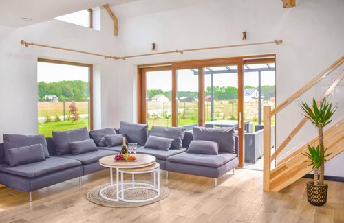 Miroszewo House | 130 m² House ∙ 5 bedrooms ∙ 10 guests