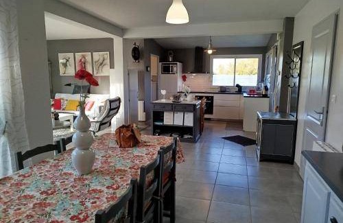 Dragey-Ronthon House | 130 m² House ∙ 3 bedrooms ∙ 6 guests