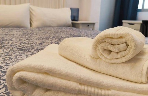 Patraix Resort | 130 m² Private room ∙ 1 bedroom ∙ 1 guest
