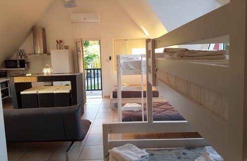 Saint-Benoit Villa | 130 m² Villa ∙ 7 bedrooms ∙ 22 guests