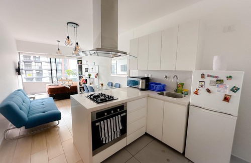 San Antonio Apartment | 1302 - Exclusive, one step away from San Isidro