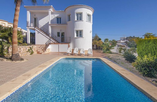 Calpe Villa | 132 m² Villa ∙ 3 bedrooms ∙ 8 guests