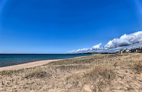 Manistee Apartment | 133 m² Apartment ∙ 3 bedrooms ∙ 10 guests