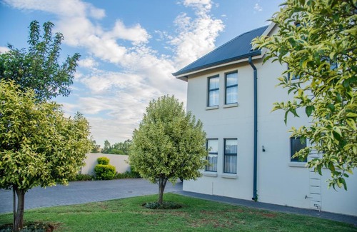 Vredefort House | 137 Vaal De Grace Golf Estate
