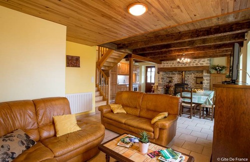 Verneugheol House | 138 m² Gîte ∙ 6 bedrooms ∙ 12 guests