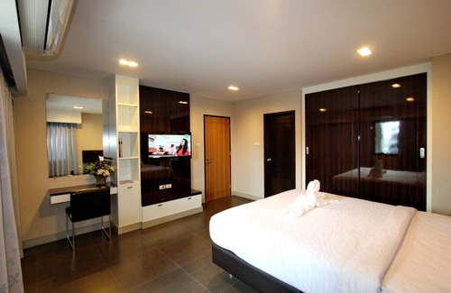 Phra Pradaeng Hotel | 14 Residence