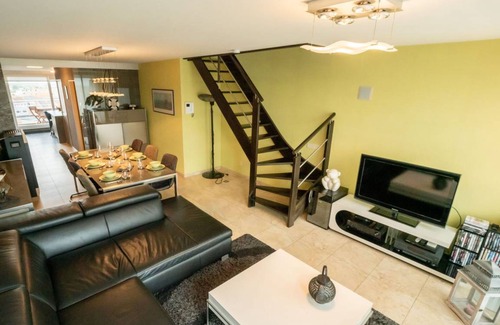 Bredene Apartment | 140 m² Apartment ∙ 3 bedrooms ∙ 6 guests