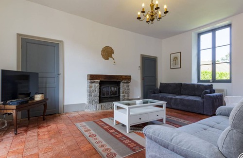 Saint-Agnan Cottage | 140 m² Cabin ∙ 3 bedrooms ∙ 10 guests