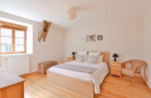 Lengronne House | 140 m² House ∙ 3 bedrooms ∙ 6 guests