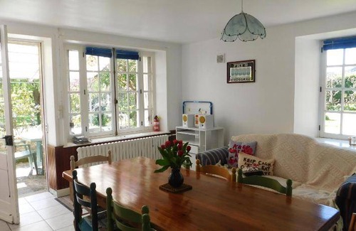 Campeaux House | 140 m² House ∙ 3 bedrooms ∙ 9 guests