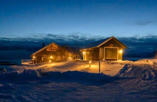 Lødingen House | 140 m² House ∙ 4 bedrooms ∙ 8 guests