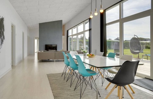 Saksild Strand House | 140 m² House ∙ 1 bedroom ∙ 10 guests