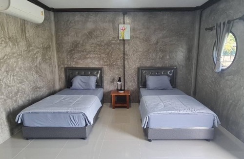 Chai Nat Villa | 140 m² Villa ∙ 5 bedrooms ∙ 10 guests