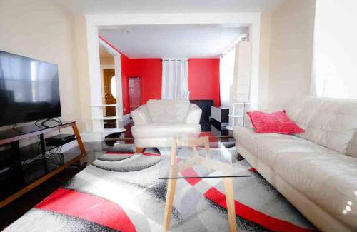 Mount Pleasant House | 141 m² House ∙ 3 bedrooms ∙ 6 guests