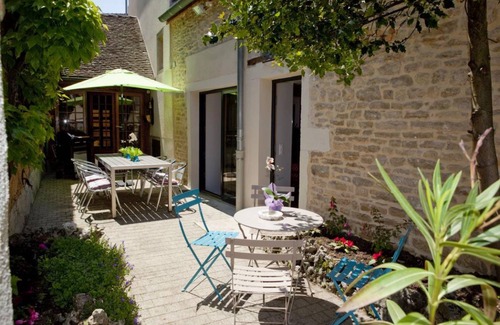 Morey-Saint-Denis House | 142 m² House ∙ 3 bedrooms ∙ 8 guests