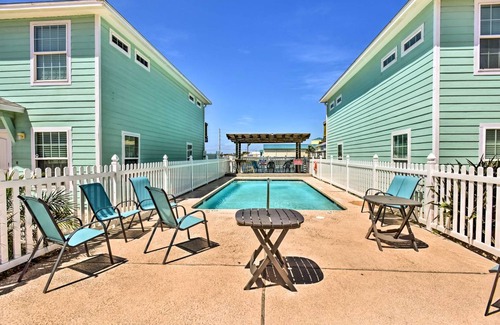 Port Aransas Apartment | 143 m² Apartment ∙ 4 bedrooms ∙ 8 guests