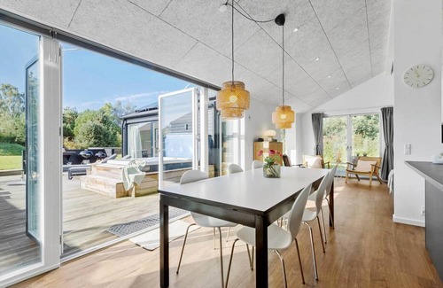 Grenaa House | 144 m² House ∙ 5 bedrooms ∙ 10 guests