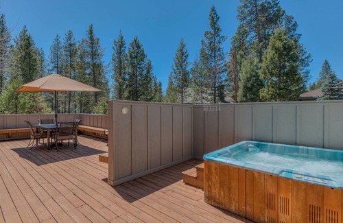 Deer Park House | 146 m² House ∙ 3 bedrooms ∙ 8 guests