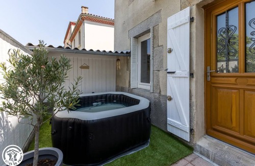 Estandeuil House | 149 m² Gîte ∙ 3 bedrooms ∙ 8 guests