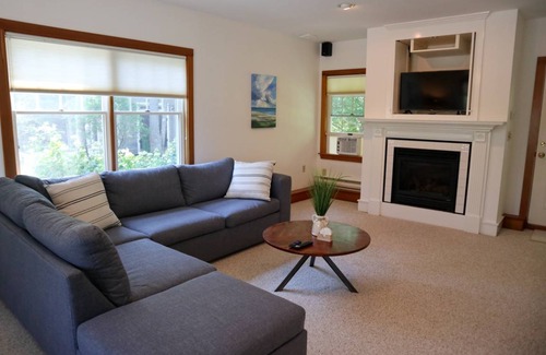 Brewster House | 149 m² House ∙ 1 bedroom ∙ 4 guests