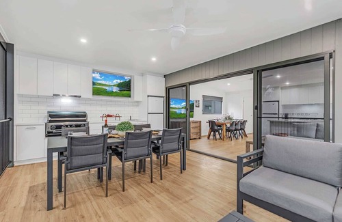 Moama House | 15@Highview-Echuca Holiday Homes