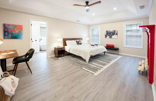 Tuscaloosa House | 15 Min to UA Private Heated Pool Huge Yard Luxe Master