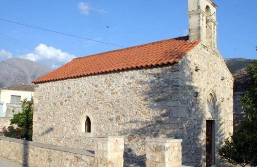Viannos Apartment | 150 m² Apartment ∙ 4 bedrooms ∙ 9 guests