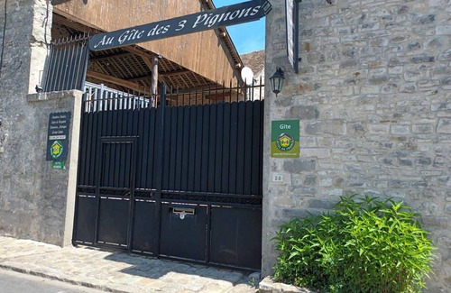 Noisy-sur-Ecole House | 150 m² Gîte ∙ 4 bedrooms ∙ 13 guests