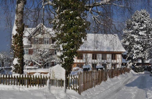 Hefenhofen House | 150 m² House ∙ 2 bedrooms ∙ 6 guests