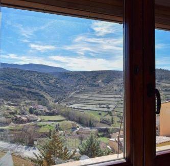 Tronchon House | 150 m² House ∙ 3 bedrooms ∙ 7 guests