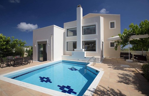 Skouloufia House | 150 m² House ∙ 3 bedrooms ∙ 7 guests