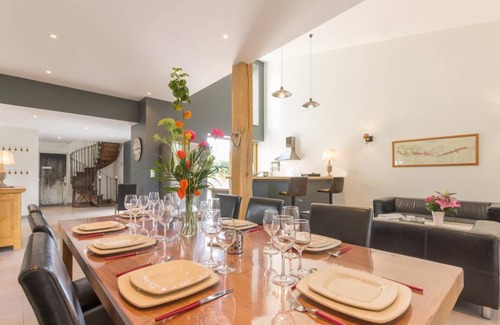 Nolay House | 150 m² House ∙ 3 bedrooms ∙ 7 guests