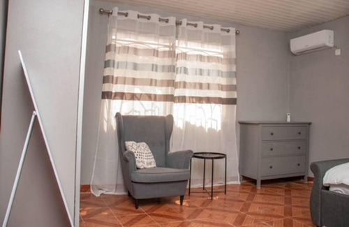 Freetown House | 150 m² House ∙ 3 bedrooms ∙ 6 guests