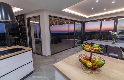 Plougonvelin House | 150 m² House ∙ 4 bedrooms ∙ 8 guests