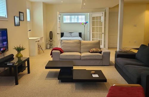 Richmond Hill House | 150 m² House ∙ 2 bedrooms ∙ 6 guests