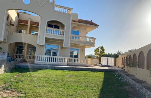 Al Ahyaa Villa | 150 m² Villa ∙ 4 bedrooms ∙ 9 guests