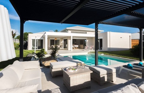 Dunoyer Villa | 150 m² Villa ∙ 4 bedrooms ∙ 8 guests