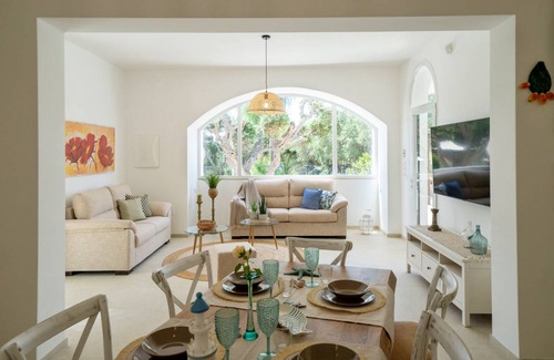 Marina di Novaglie Villa | 1500 m² Villa ∙ 4 bedrooms ∙ 9 guests