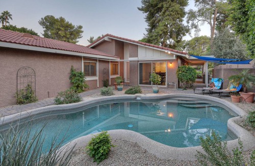 The Lakes House | 151 m² House ∙ 3 bedrooms ∙ 6 guests