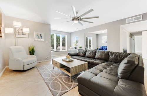 Raskin Estates House | 153 m² House ∙ 3 bedrooms ∙ 8 guests