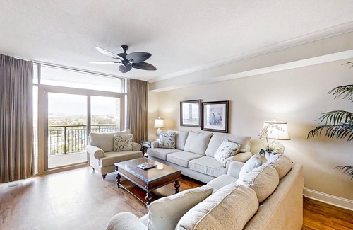 Windy Hill Condo | 154 m² Condo ∙ 3 bedrooms ∙ 10 guests
