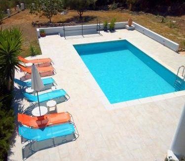 Aipeia Villa | 156 m² Villa ∙ 3 bedrooms ∙ 6 guests