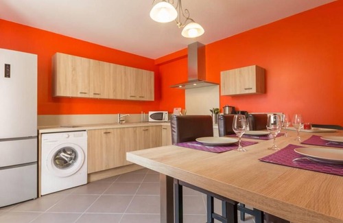 Saint-Romain Cottage | 160 m² Cabin ∙ 4 bedrooms ∙ 8 guests