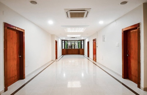 Bhubaneshwar Hotel | 160 m² Hotel ∙ 3 guests