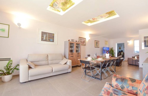 Partanna House | 160 m² House ∙ 3 bedrooms ∙ 8 guests