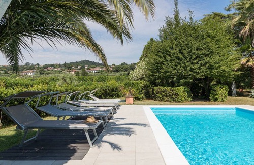 Moniga del Garda Villa | 160 m² Villa ∙ 4 bedrooms ∙ 8 guests