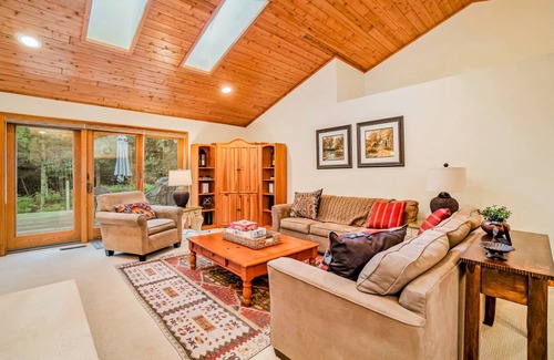 Glen Arbor House | 163 m² House ∙ 3 bedrooms ∙ 8 guests